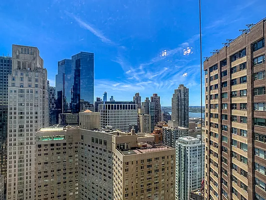 Rented by Halstead Real Estate | media 8