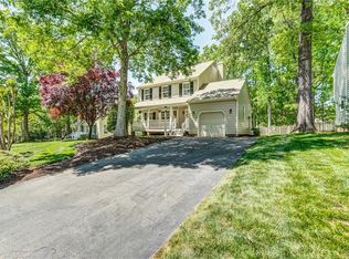 2248 Thornbury Dr, Henrico, VA 23233