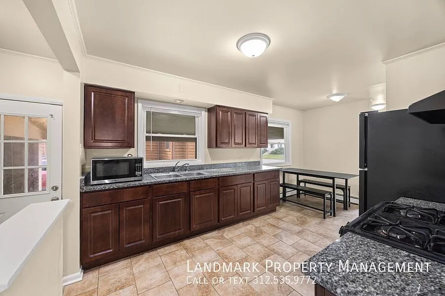 3619 216th Pl — Photo 3