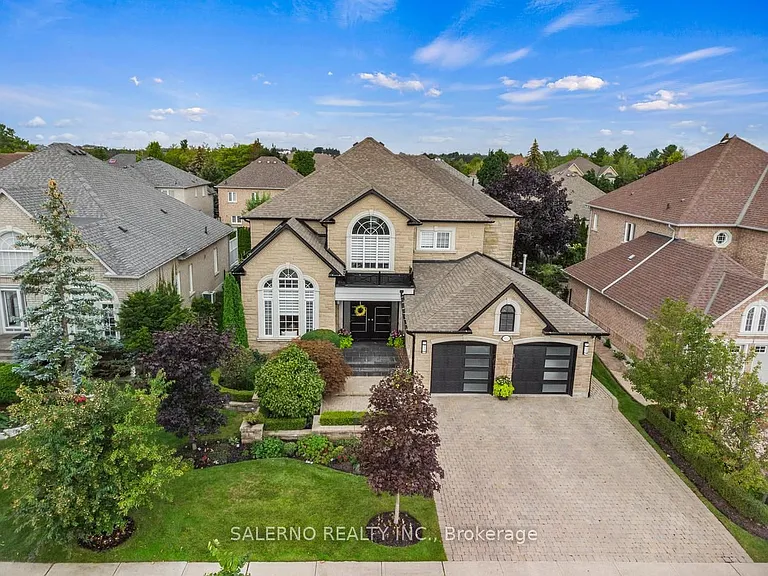 552 Vaughan Mills Rd — Photo 1
