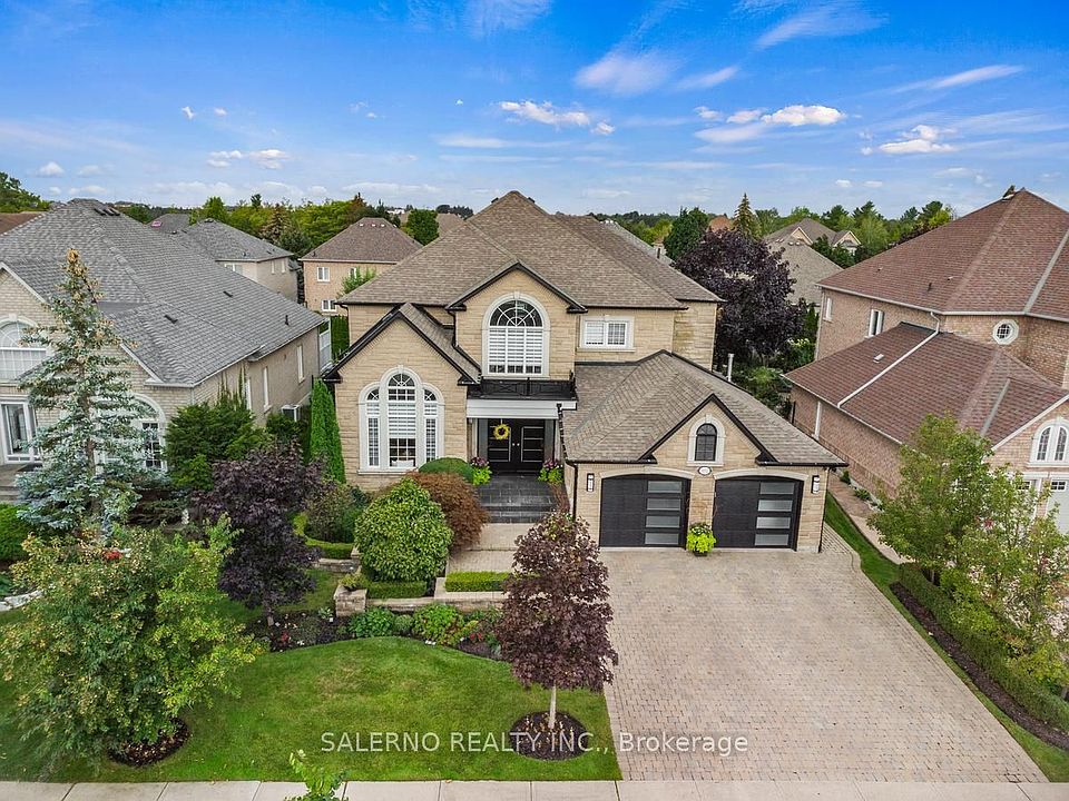 1st image of 552 Vaughan Mills Rd