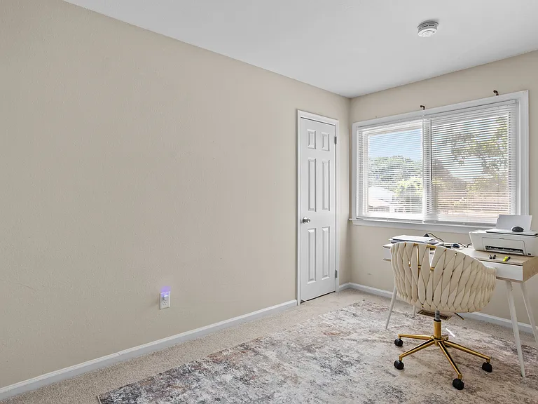 1810 Mehrens Ct — Photo 24