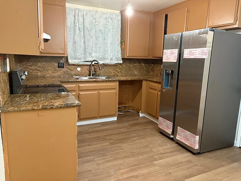 86 Huntington Cir — Photo 19