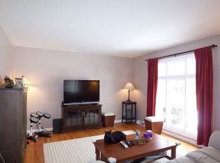 3027 Olive Branch Rd, Greenwood, IN 46143