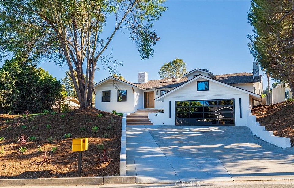 1st image of 30 Santa Bella Rd
