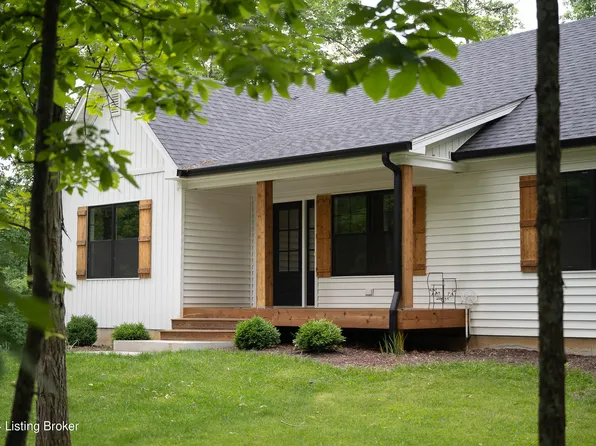 2807 Briarwood Rd, La Grange, KY 40031