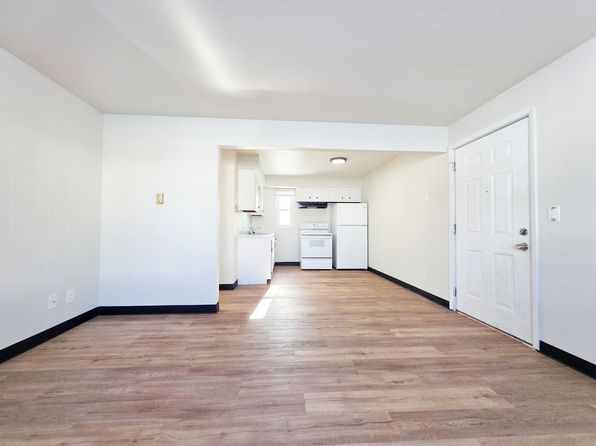 811 W Whittier Dr APT 2