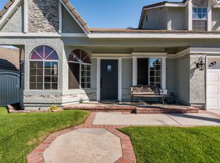 19647 Goodvale Rd, Santa Clarita, CA 91351