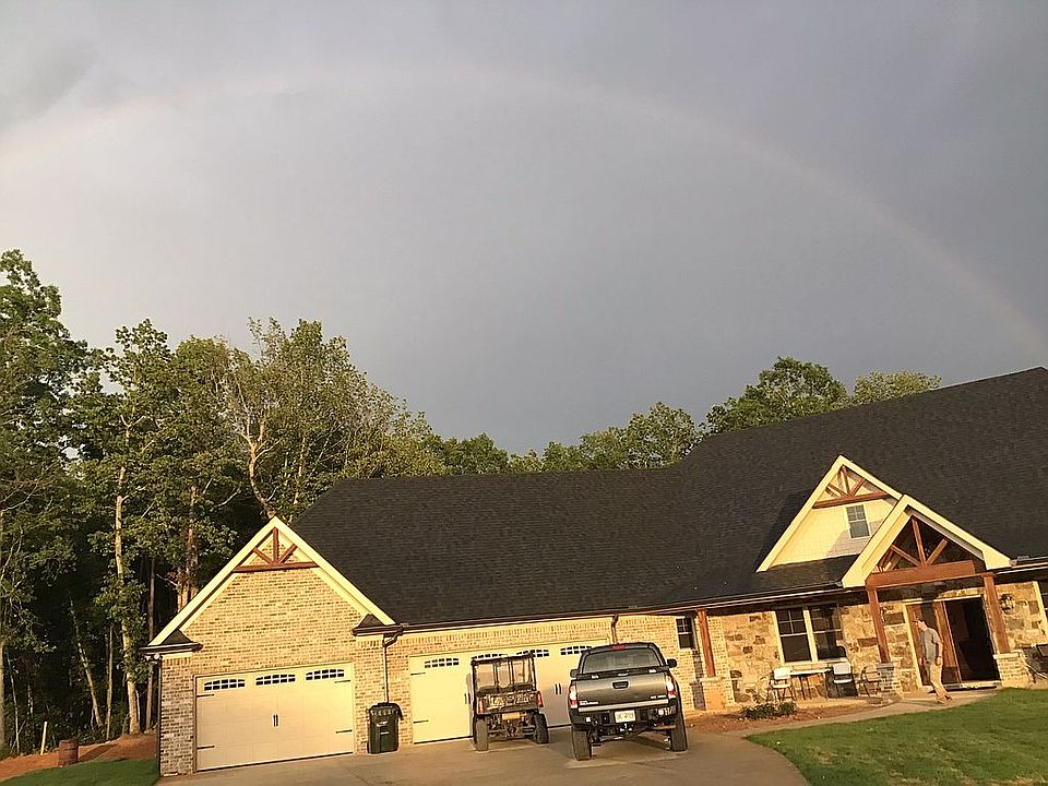 2nd image of 4850 Rabbit Farm Rd