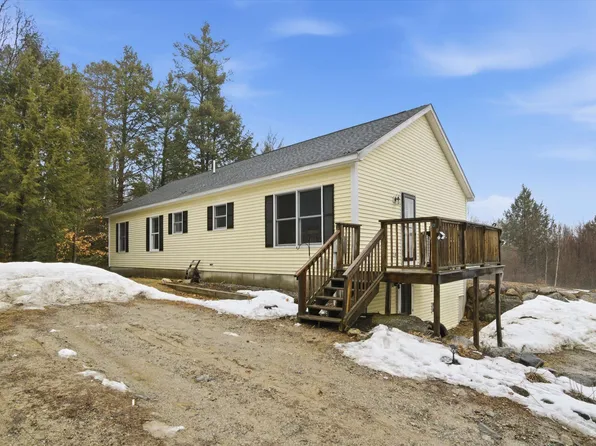 77 Second NH Turnpike, Hillsborough, NH 03244