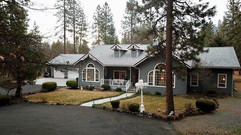 1st image of 5516 Woodland Dr