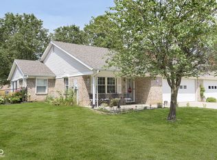 516 Cresthaven Dr, Indianapolis, IN 46217