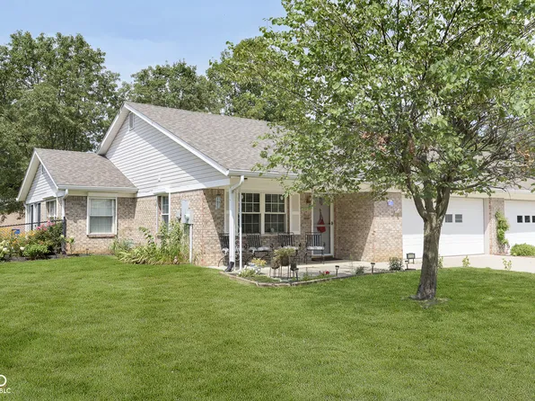 516 Cresthaven Dr, Indianapolis, IN 46217