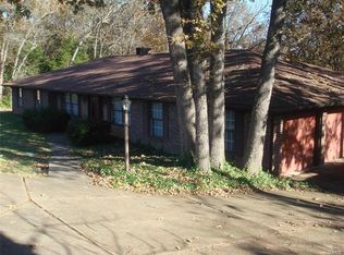 844 Highway At, Villa Ridge, MO 63089