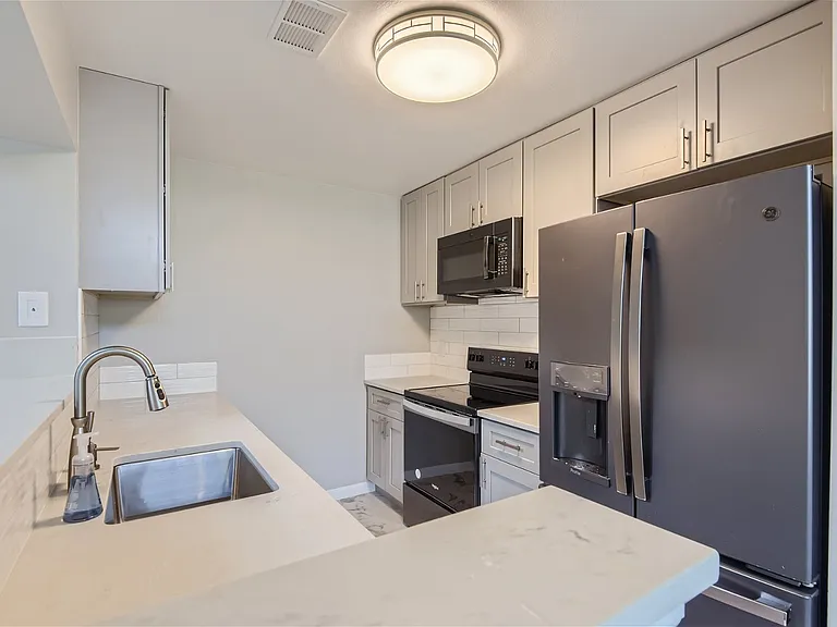 6761 S Ivy Way #B4 — Photo 7