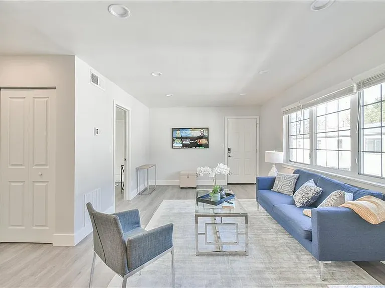 905 Briarcliff Rd NE #2 — Photo 4