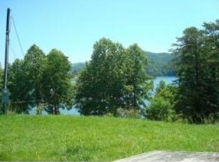 152 Lakeside Dr, Butler, TN 37640