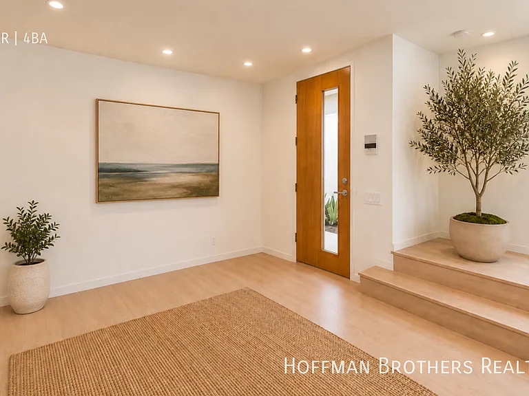 18227 Coastline Dr — Photo 5