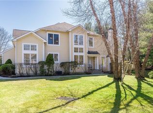 21 Agnew Farm Rd, Armonk, NY 10504