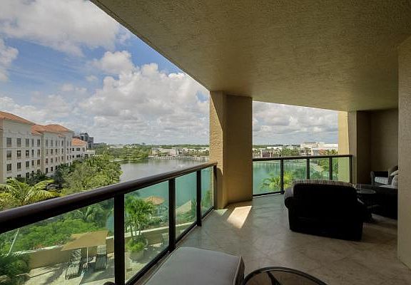 Home For Sale In The Landmark