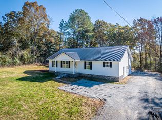 414 Davis Mill Rd, Parsons, TN 38363