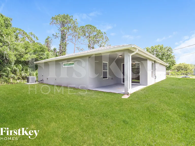 711 Alford St SE — Photo 14