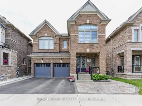 18 Fascination St, Brampton, ON L6R 4A9