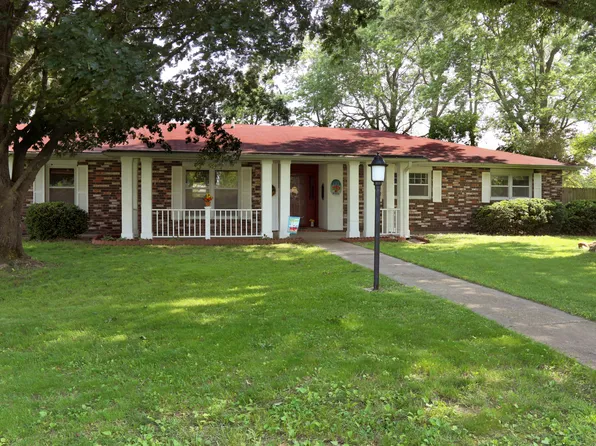 1212 Charlene Drive, Bolivar, MO 65613