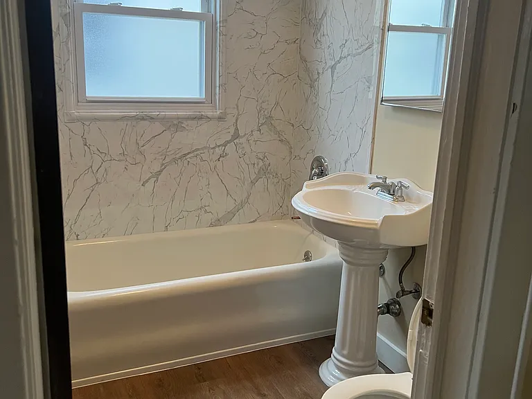 159 N 15th St #2 — Photo 8