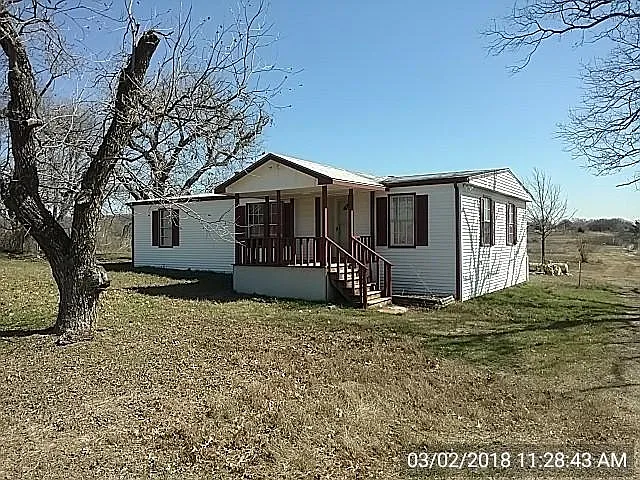 1298 Ross Ln — Photo 1
