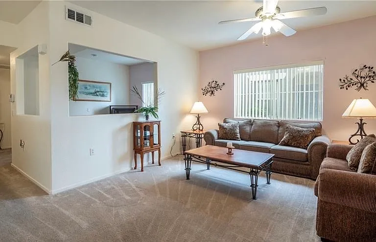 10245 S Maryland Pkwy #141 — Photo 5