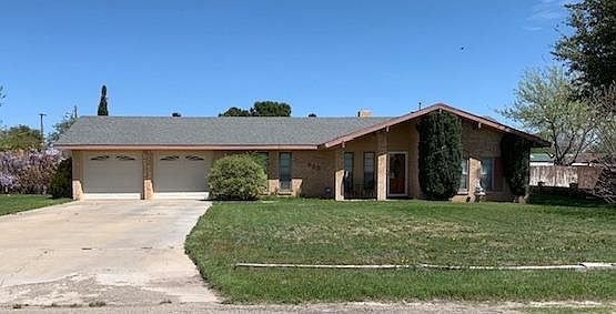 1st image of 820 Oxford Dr
