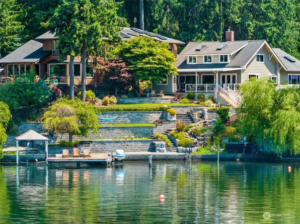 29459 232nd Avenue SE, Black Diamond, WA 98010