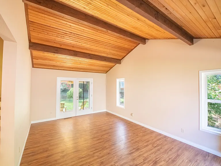 38276 SE Coupland Rd — Photo 18