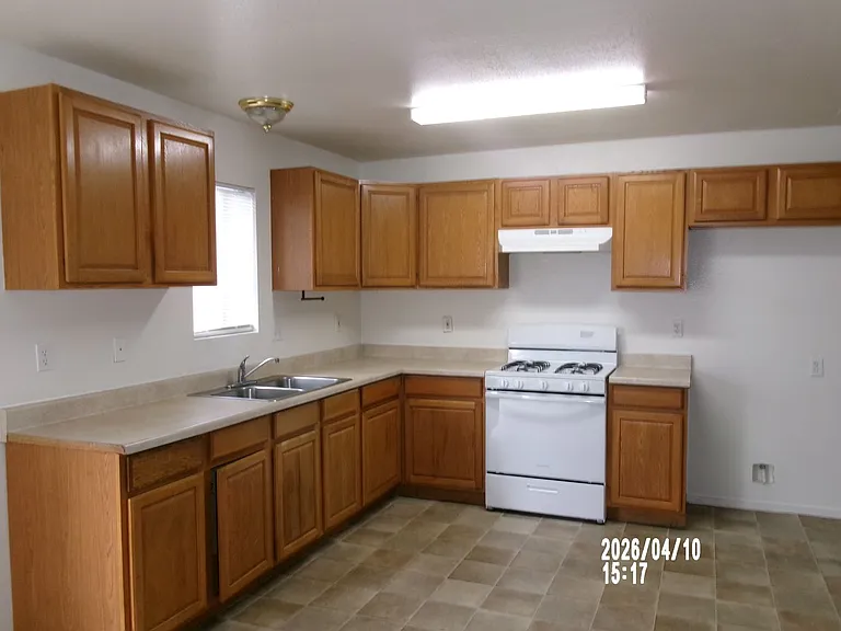 4203 Manor St — Photo 4