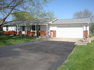 529 N 4th St, Cissna Park, IL 60924