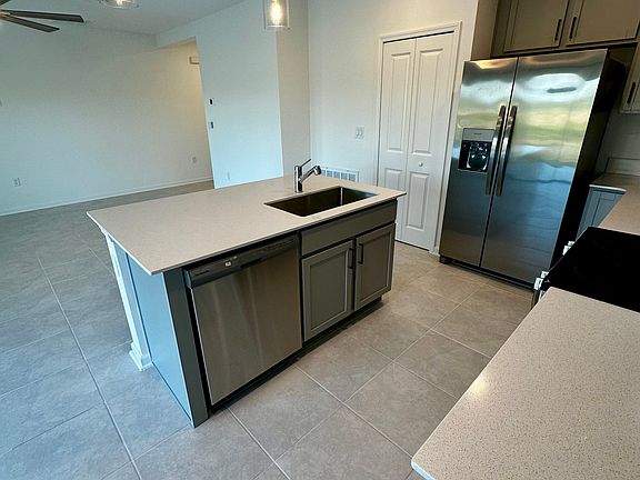 3rd image of 2192 Green Valley St