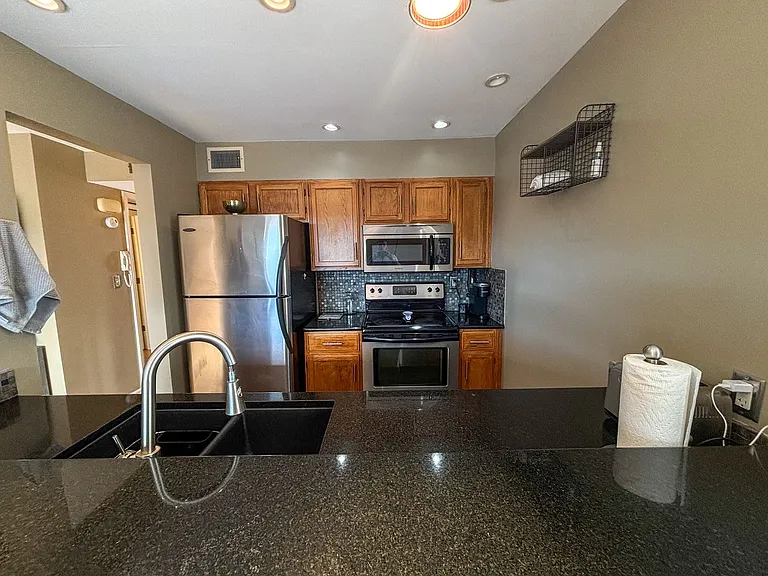 4724 Belleview Ave — Photo 15