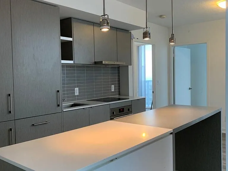 88 Harbour St #3910 — Photo 3