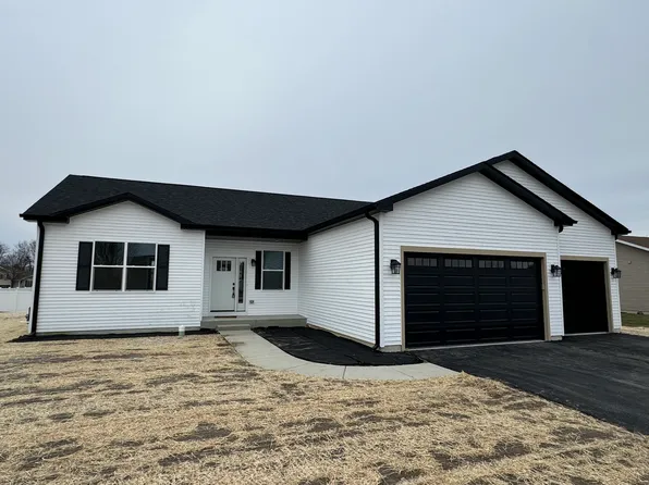 401 S Sandra St, Kingston, IL 60145