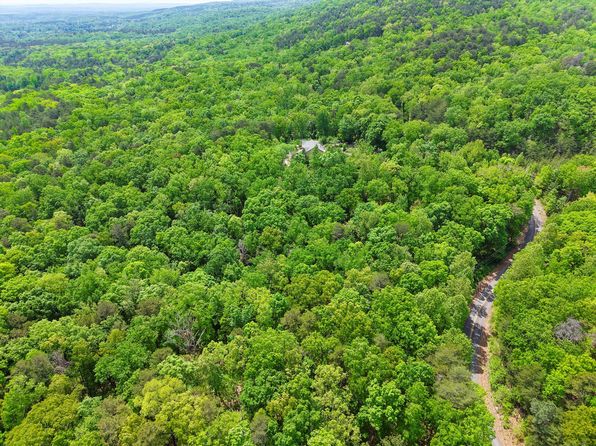 798 Deerfield Ln NW, Sugar Valley, GA 30746