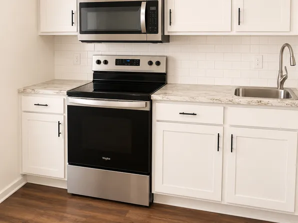 2100 Murray Ave APT 8, Louisville, KY 40205