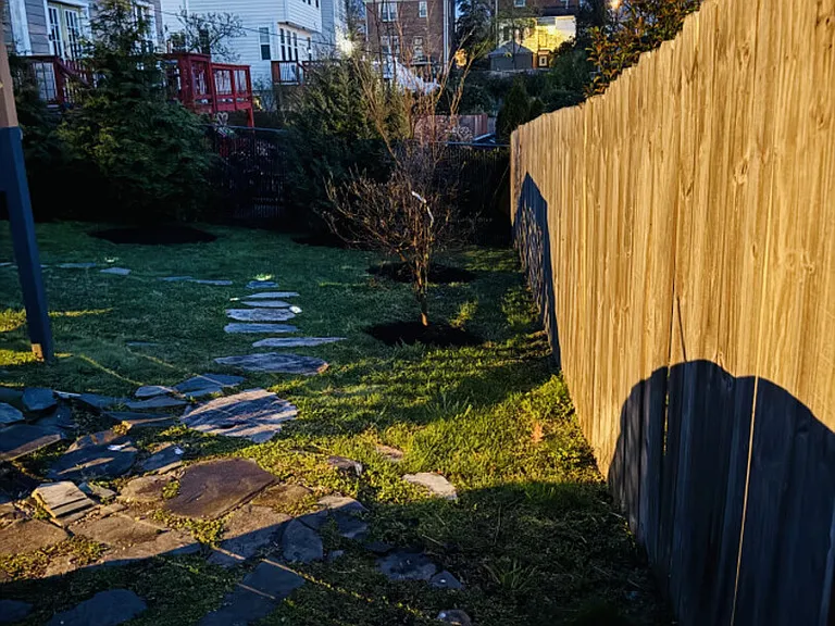 S Dakota Ave NE — Photo 24