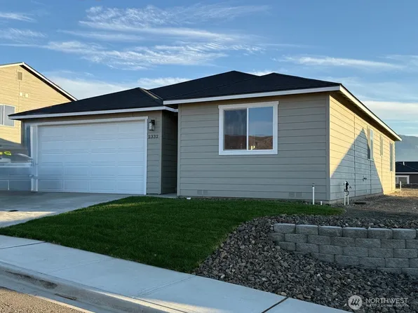 2332 2nd Street SE, East Wenatchee, WA 98802