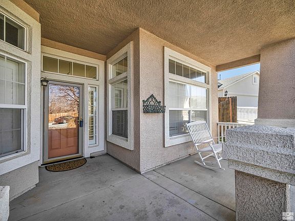 4th image of 385 Ash Springs Ct