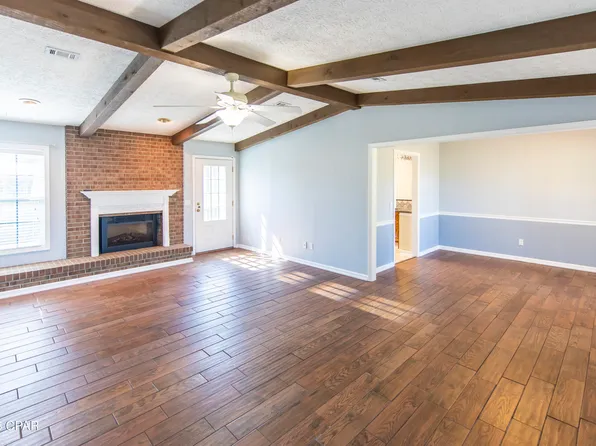 4211 Deerpoint Lake Dr, Southport, FL 32409