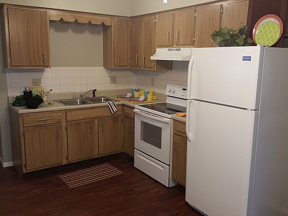 5th image of 322 N. High