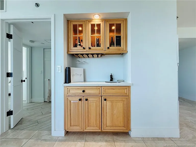 8800 S Ocean Dr #1201 — Photo 46