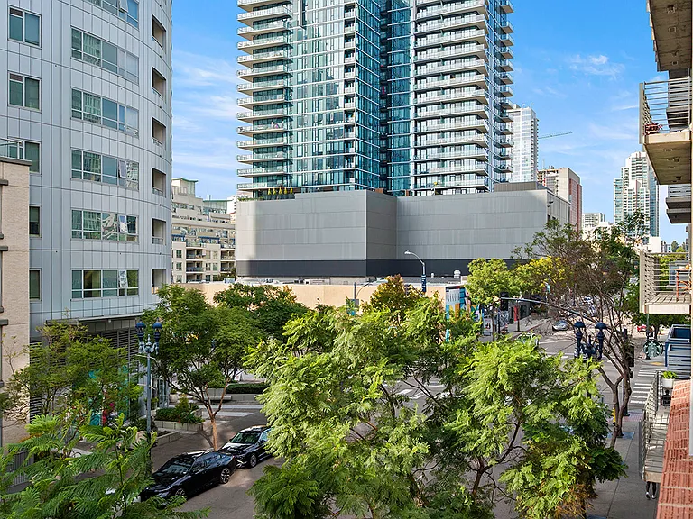 1050 Island Ave #317 — Photo 34