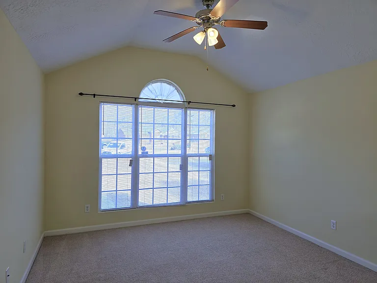 1764 Tamarind Way — Photo 12